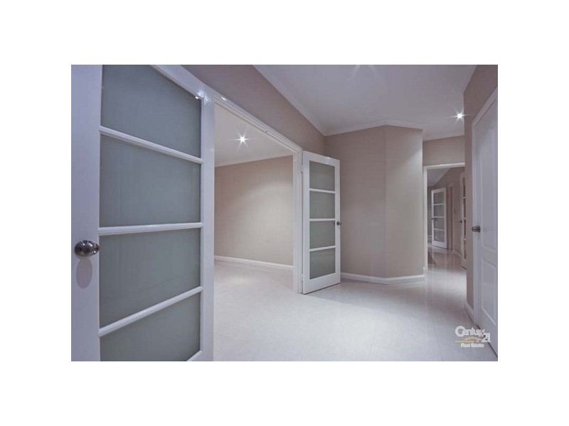 6 Zaragoza Court, Seville Grove WA 6112