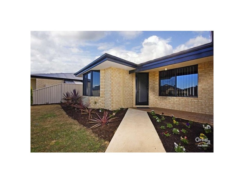 31 Jonquil Loop, Seville Grove WA 6112