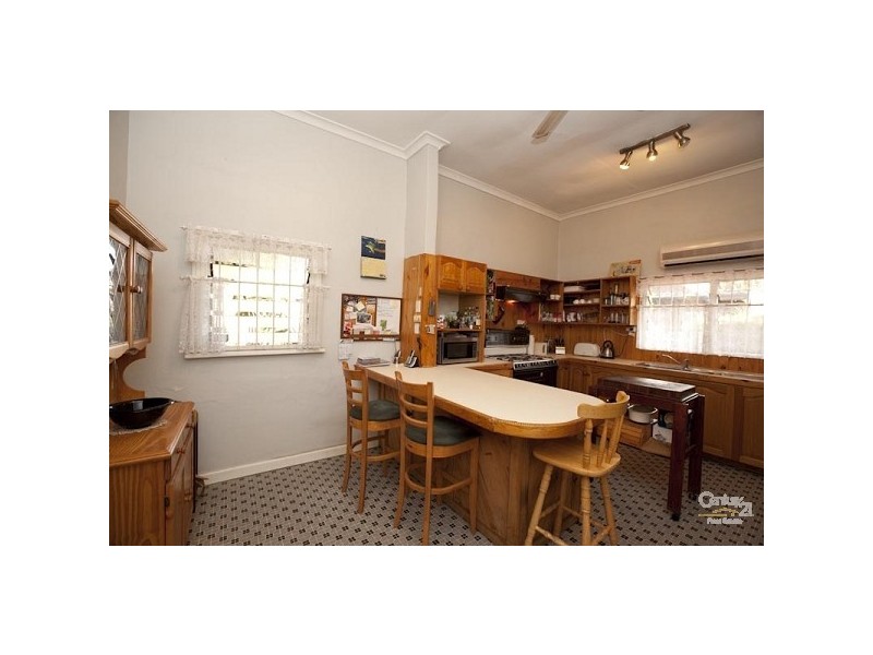 21 Ottoway Street, Kelmscott WA 6111