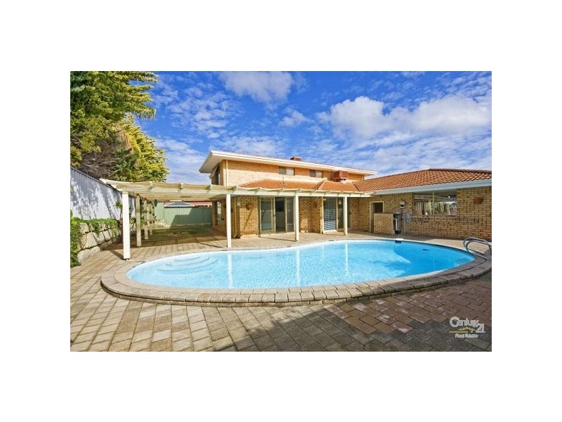 5 Devenish Way, Leeming WA 6149