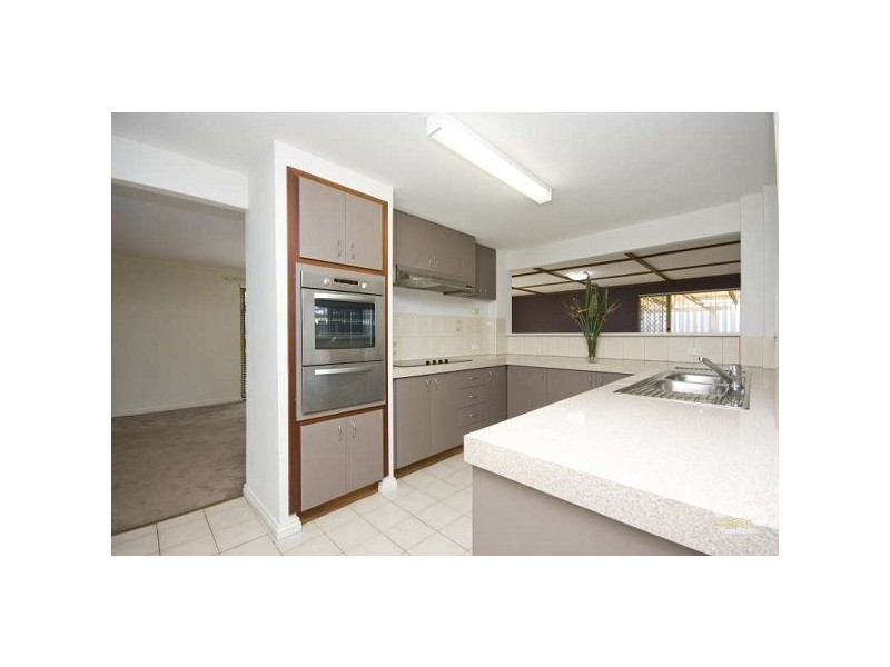 5 Devenish Way, Leeming WA 6149