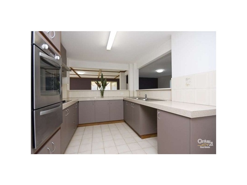 5 Devenish Way, Leeming WA 6149