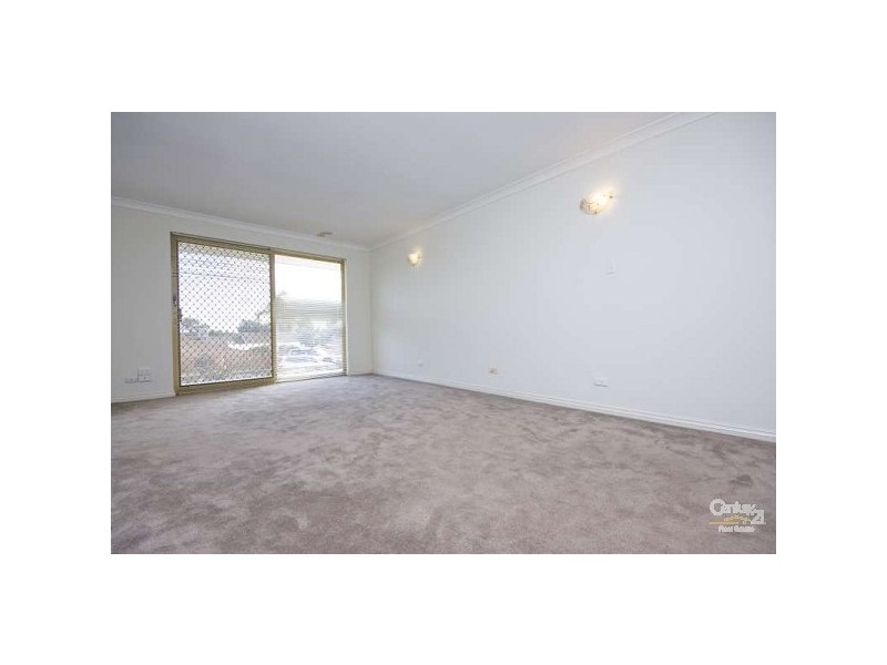 5 Devenish Way, Leeming WA 6149