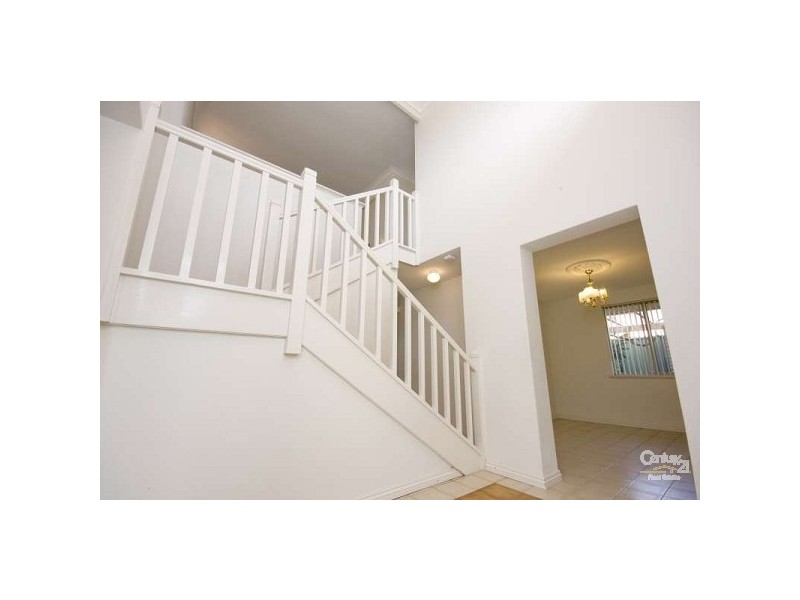 5 Devenish Way, Leeming WA 6149