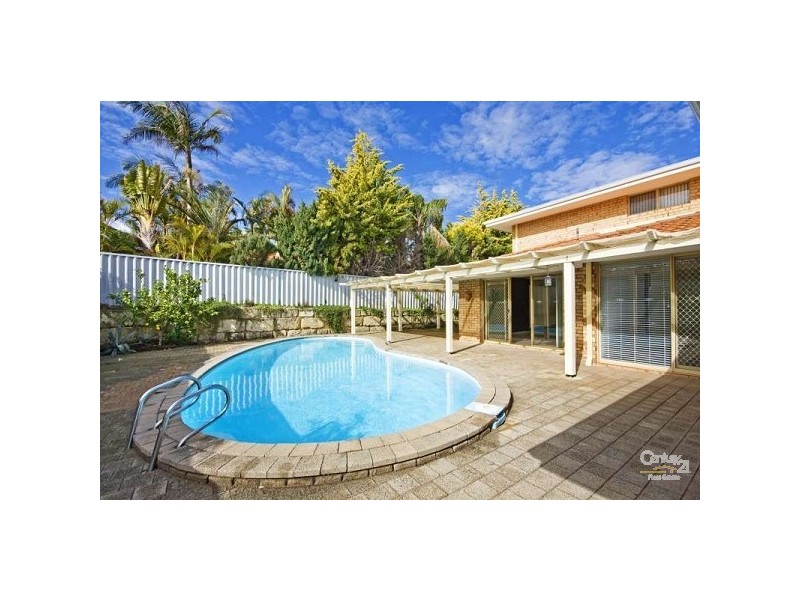 5 Devenish Way, Leeming WA 6149