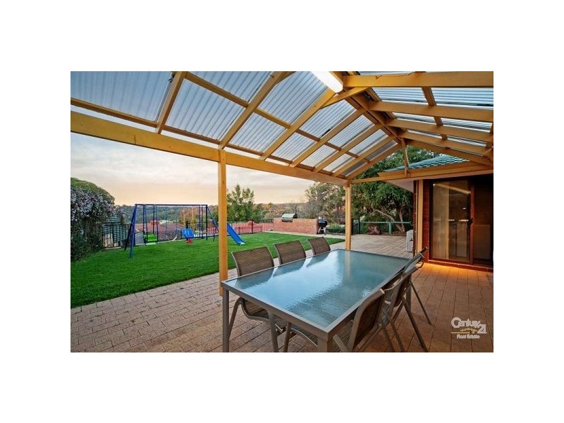 16 Hillside Road, Mount Richon WA 6112