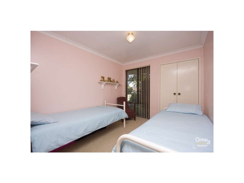 23 Merrifield Circle, Leeming WA 6149