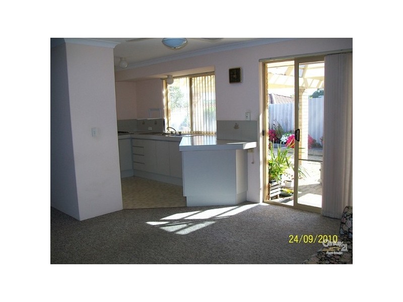 73 Merrifield Circle, Leeming WA 6149