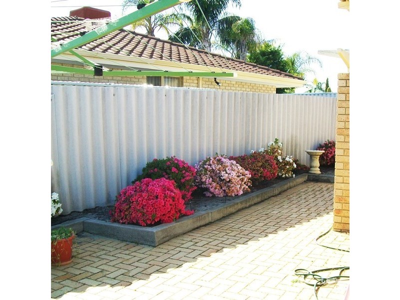 73 Merrifield Circle, Leeming WA 6149