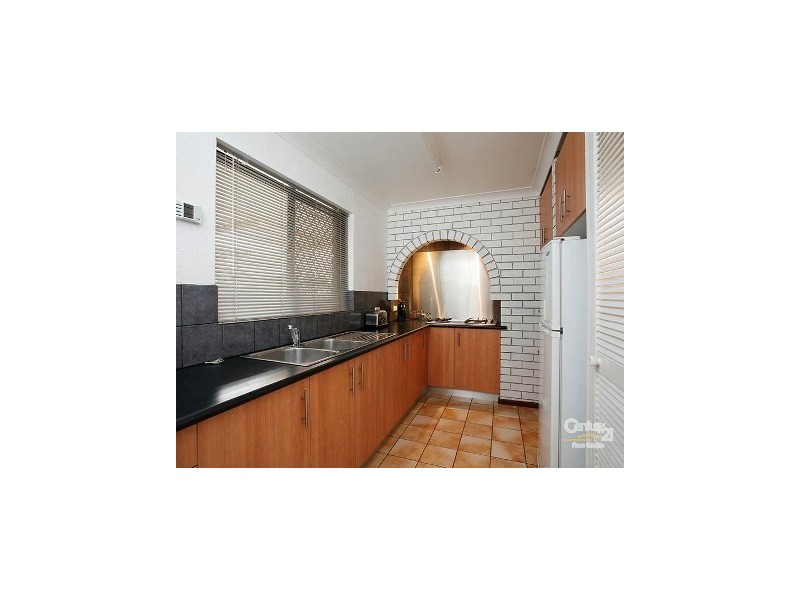 9 Woburn Way, Kelmscott WA 6111