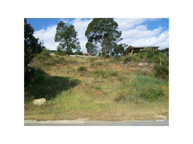 7 Derry Avenue, Mount Nasura WA 6112