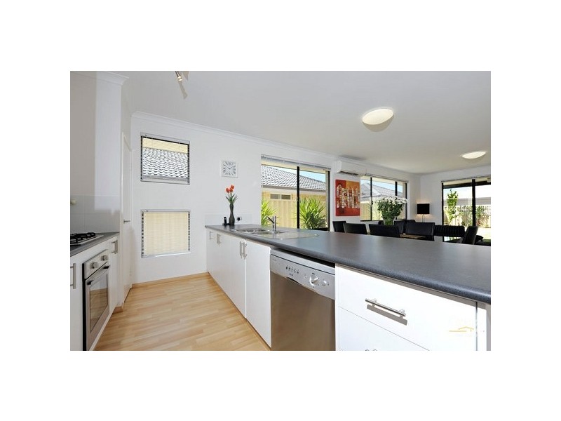 14 Peaceful Vista, Harrisdale WA 6112