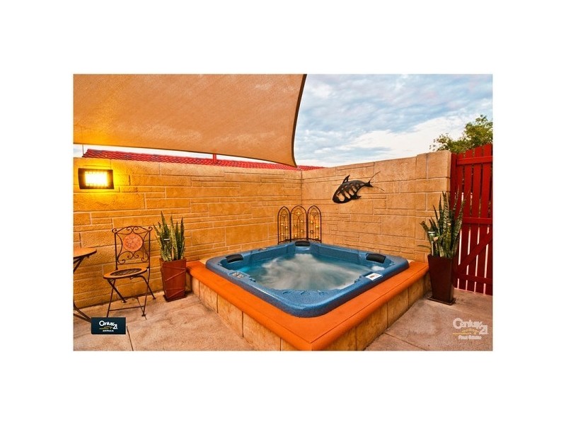 7 Thrum Close, Leeming WA 6149