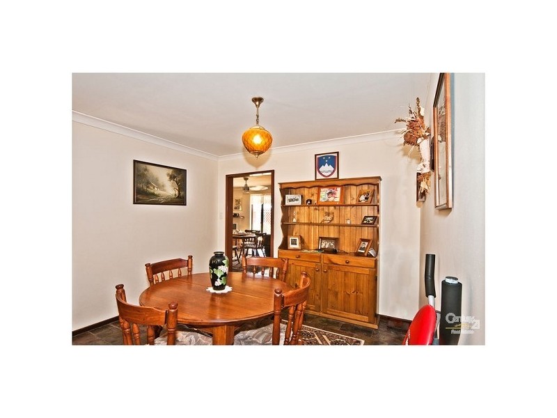 48 Collins Road, Willetton WA 6155