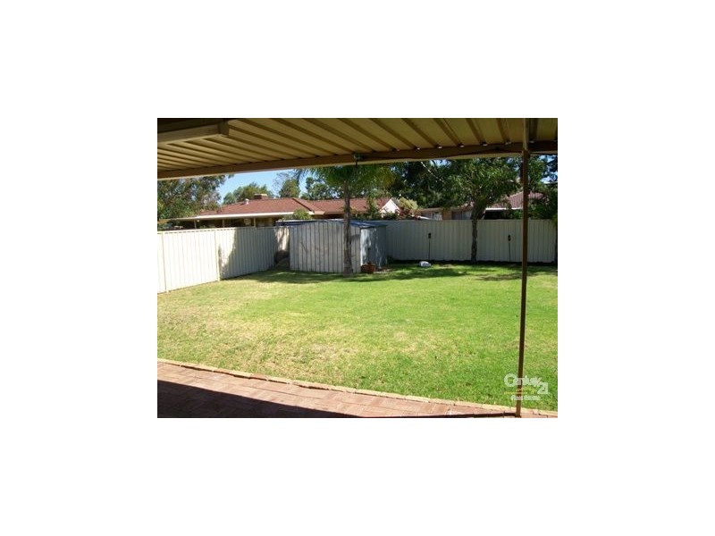 12 Potoroo Place, Brookdale WA 6112