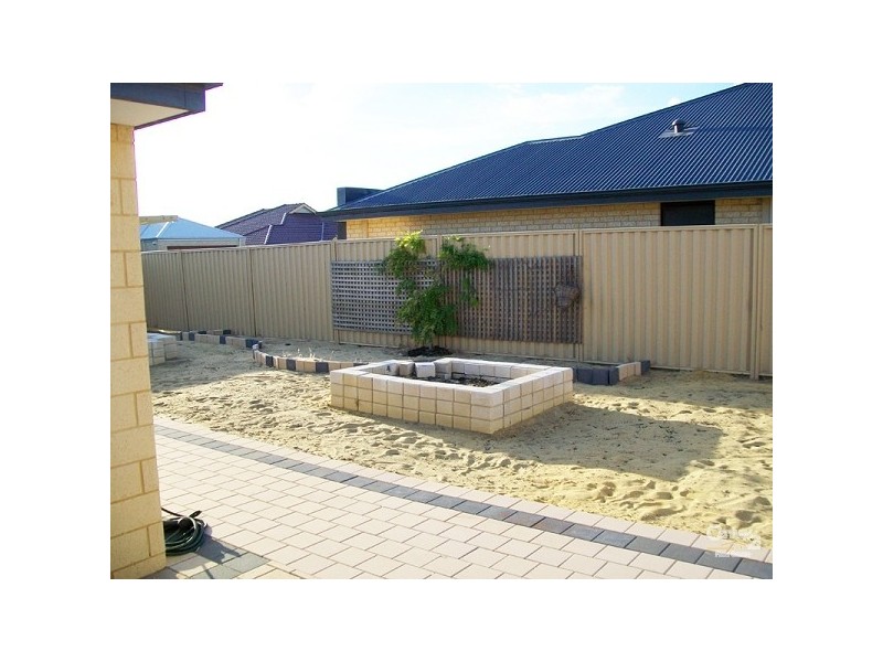 30 Pomera Drive, Byford WA 6122