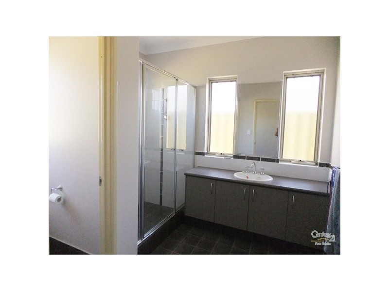 11 Cilantro Parkway, Seville Grove WA 6112