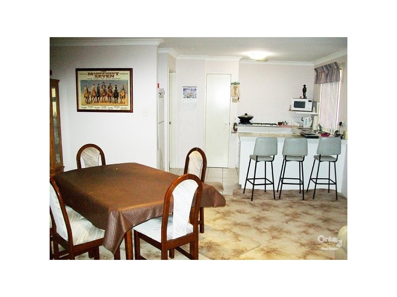 4/104 Barbican Street East, Shelley WA 6148