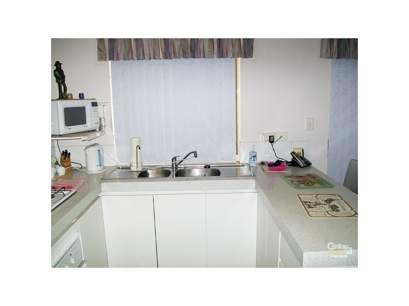 4/104 Barbican Street East, Shelley WA 6148