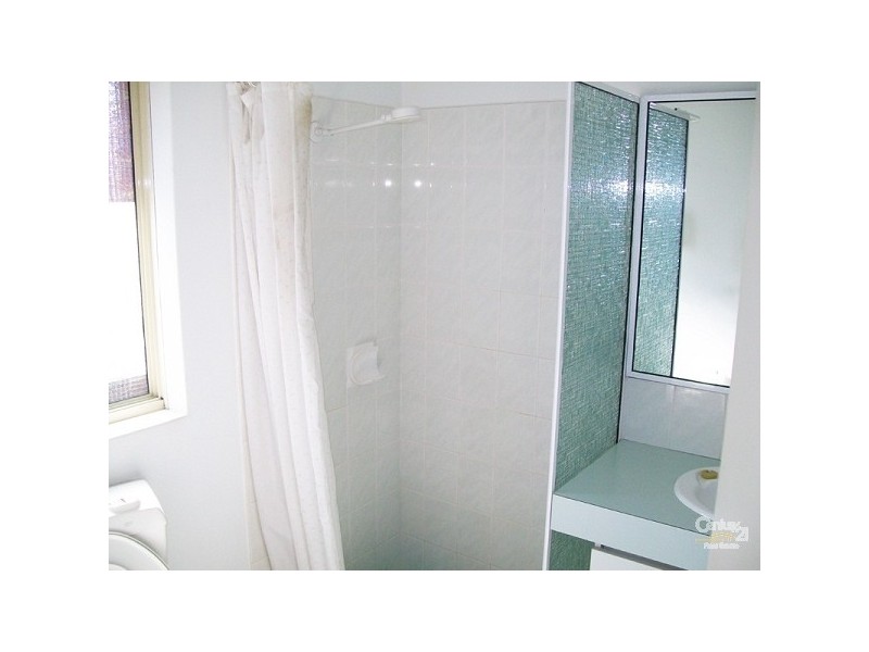 4/104 Barbican Street East, Shelley WA 6148