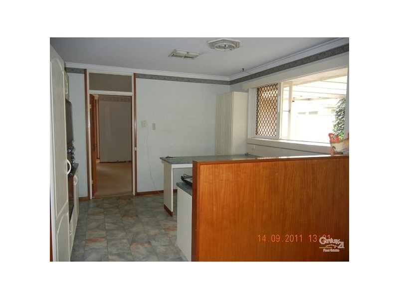 10 Mandala Crescent, Bateman WA 6150