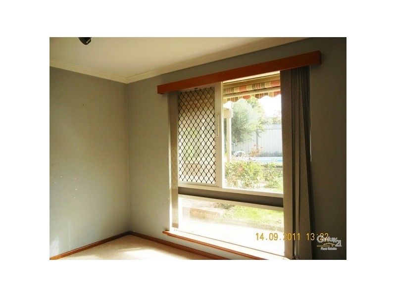 10 Mandala Crescent, Bateman WA 6150