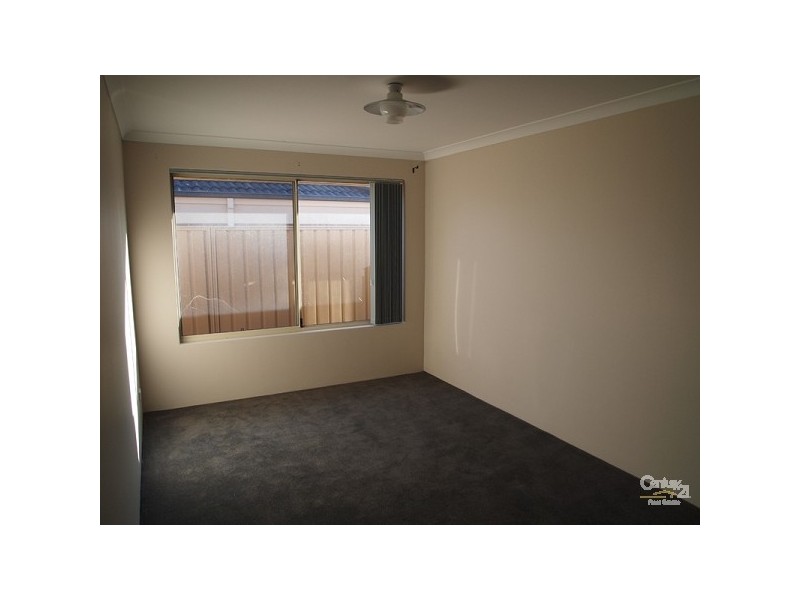 5 Cordata Street, Canning Vale WA 6155