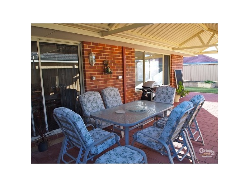 5 Cordata Street, Canning Vale WA 6155