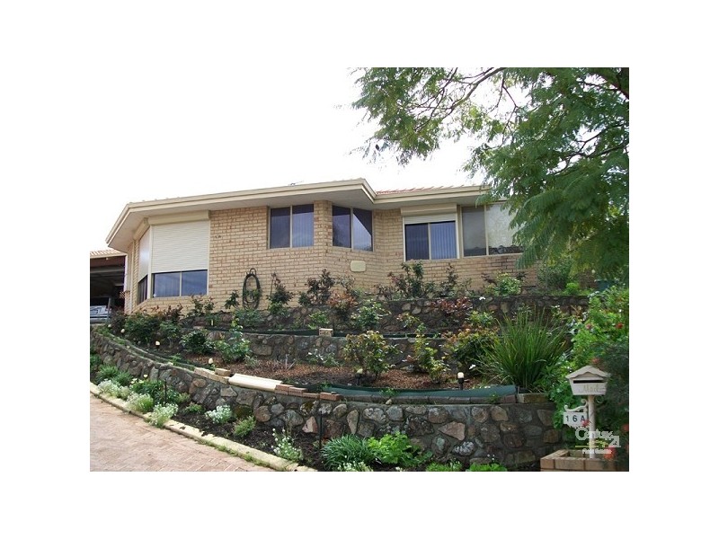 16A Castlemain Heights, Leeming WA 6149