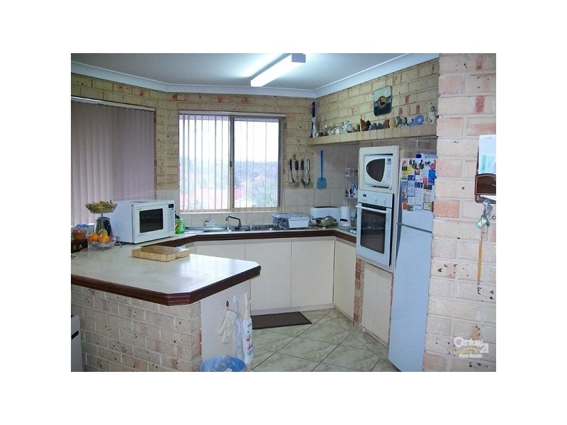 16A Castlemain Heights, Leeming WA 6149