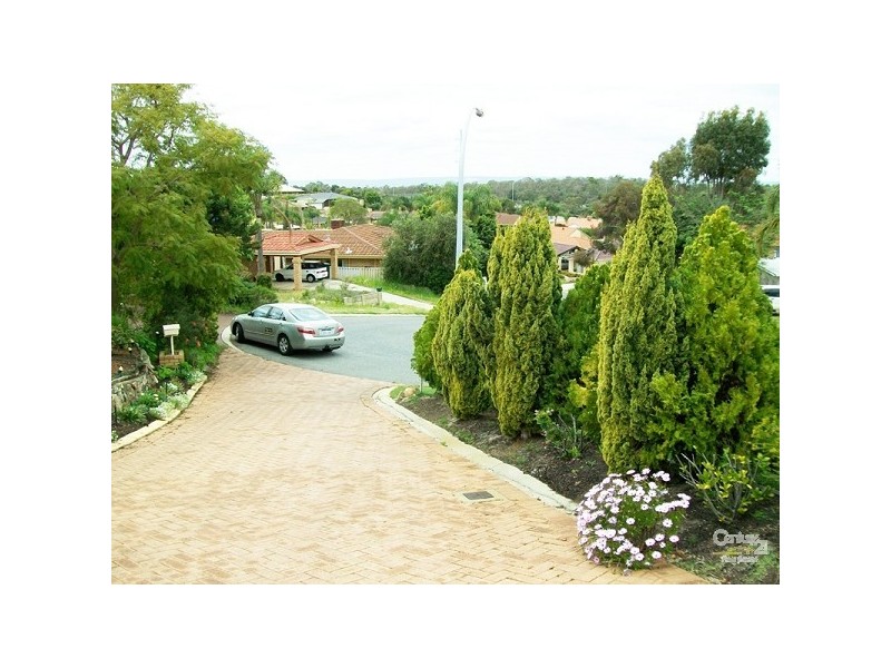 16A Castlemain Heights, Leeming WA 6149