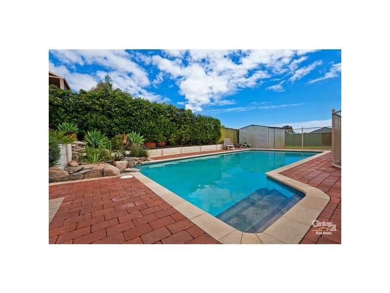 19 Grenfell Way, Leeming WA 6149