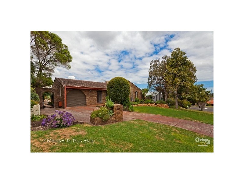 19 Grenfell Way, Leeming WA 6149