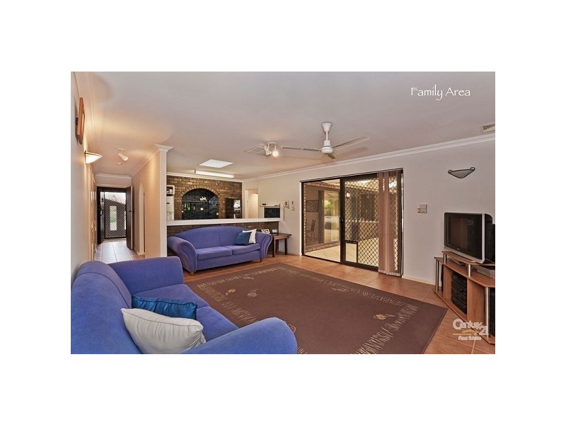19 Grenfell Way, Leeming WA 6149