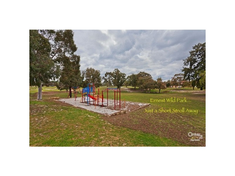 19 Grenfell Way, Leeming WA 6149