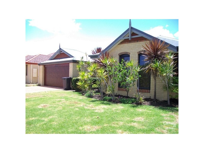 18 Bundera Road, Southern River WA 6110