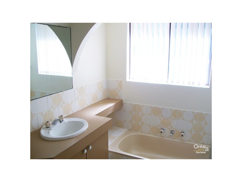 16 Hatfield Way, Booragoon WA 6154