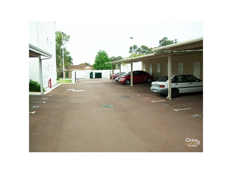 42/17 Southdown Place, Thornlie WA 6108