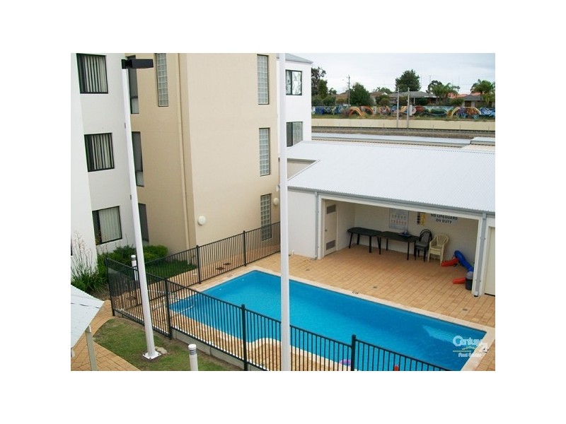 41/17 Southdown Place, Thornlie WA 6108