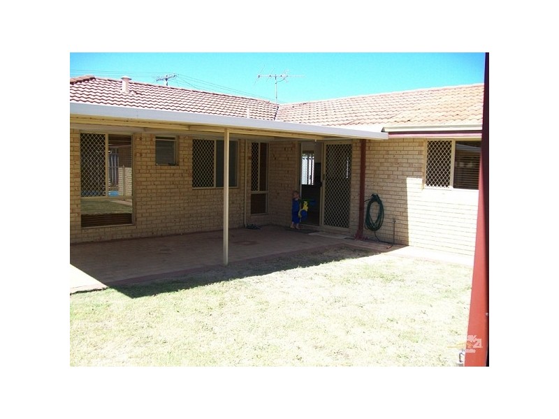 4 Wombat Road, High Wycombe WA 6057