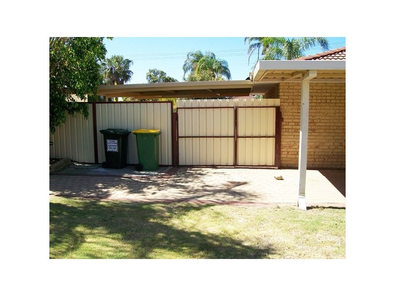 4 Wombat Road, High Wycombe WA 6057