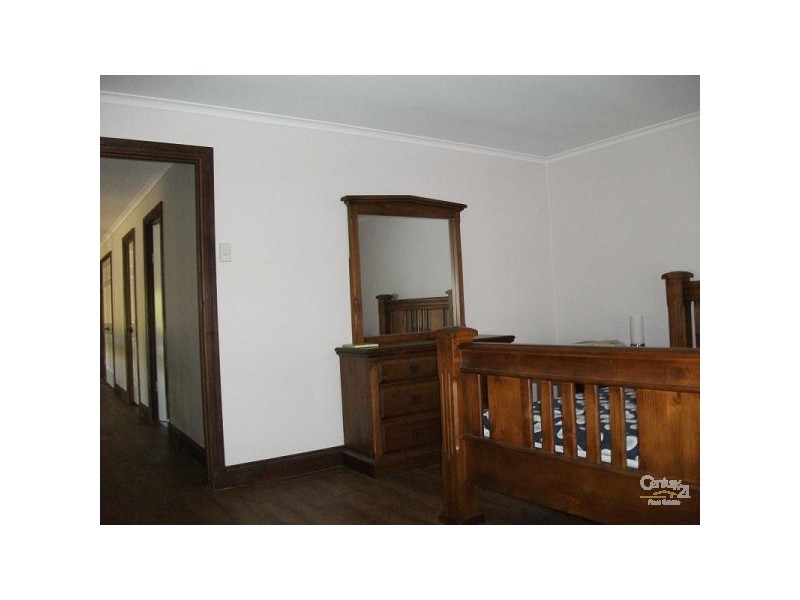 36 Stevens Road, Bedfordale WA 6112