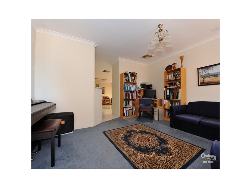 277A Corinthian Road, Riverton WA 6148