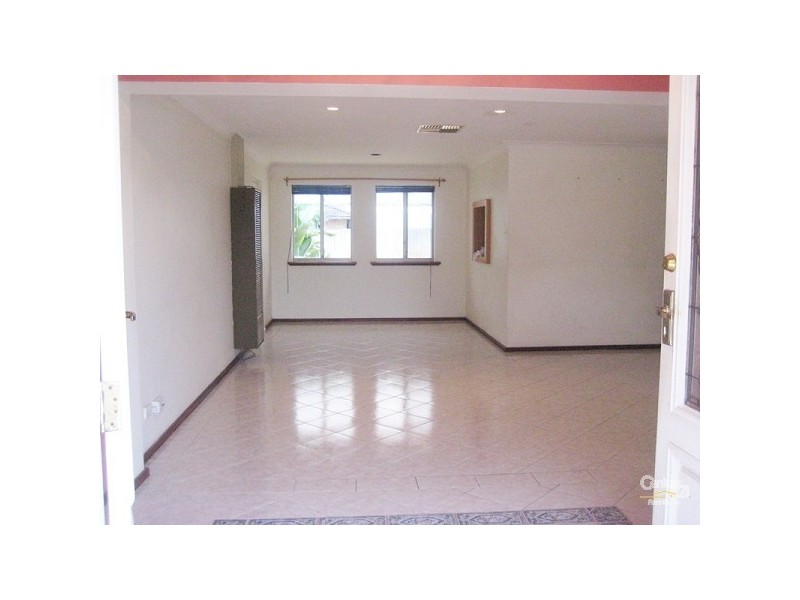 27 Waverley Way, Parkwood WA 6147