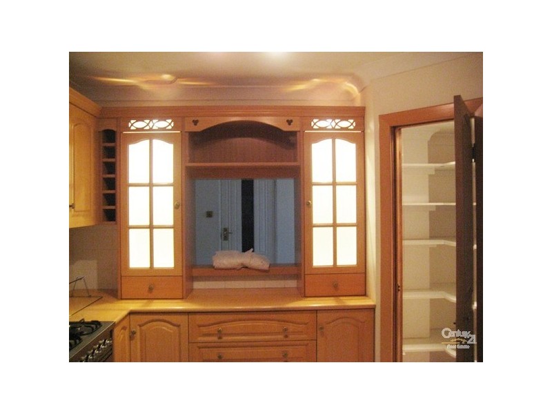 27 Waverley Way, Parkwood WA 6147