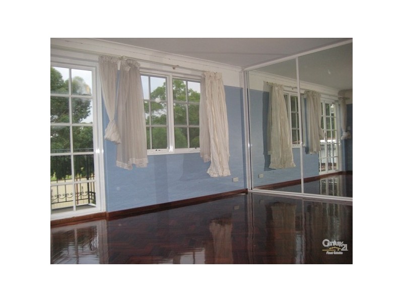 27 Waverley Way, Parkwood WA 6147