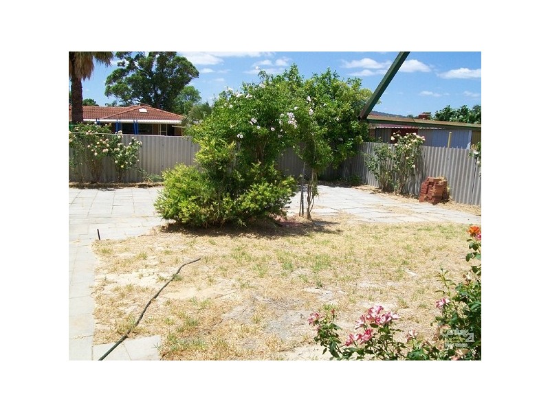 24 Sevington Street, Maddington WA 6109