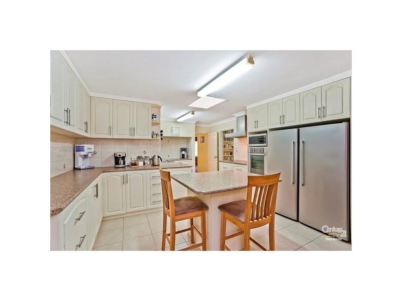 13 Serena Grove, Mount Nasura WA 6112