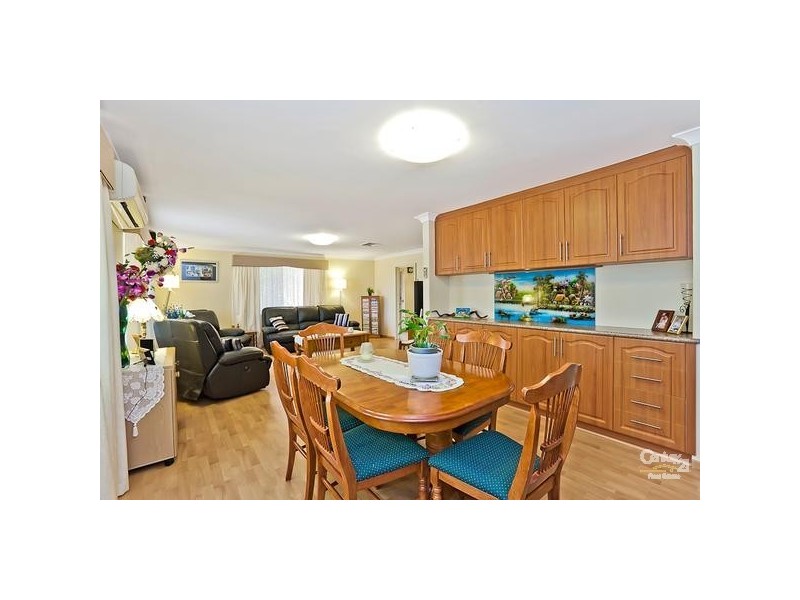 13 Serena Grove, Mount Nasura WA 6112