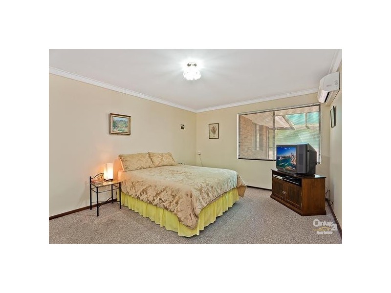 13 Serena Grove, Mount Nasura WA 6112